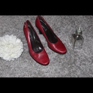 DKNY RED SHOES